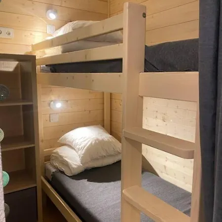 La Schuss Renovated Διαμέρισμα